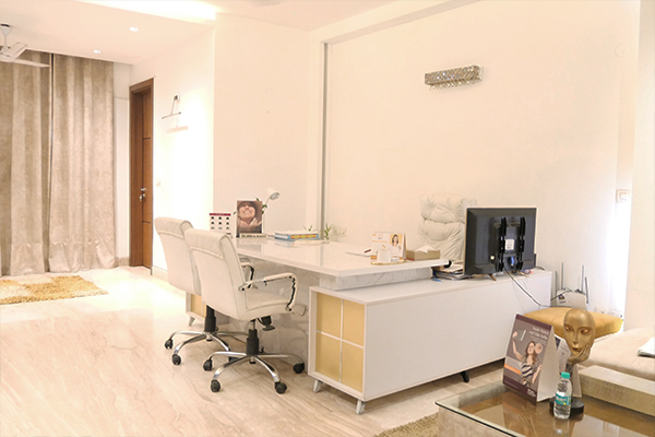 Best Dermatologist in South Delhi