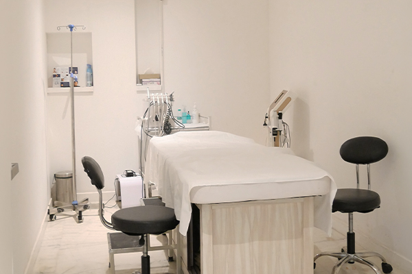 Dermatologist in South Delhi